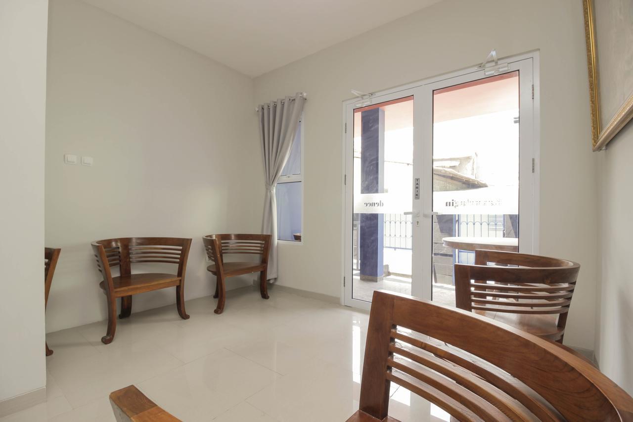Reddoorz Syariah Near Metropolitan Mall Bekasi Exteriör bild